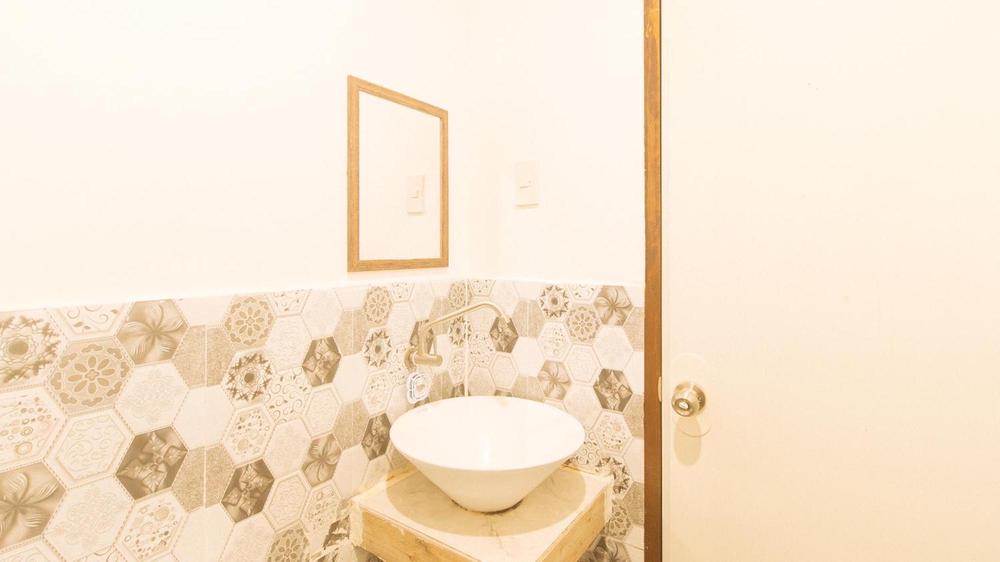 Reddoorz At Minas Place 1 따끌로반 외부 사진